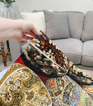 Load image into Gallery viewer, Decorative Eggs 1000-Piece Puzzle - OD-0001x